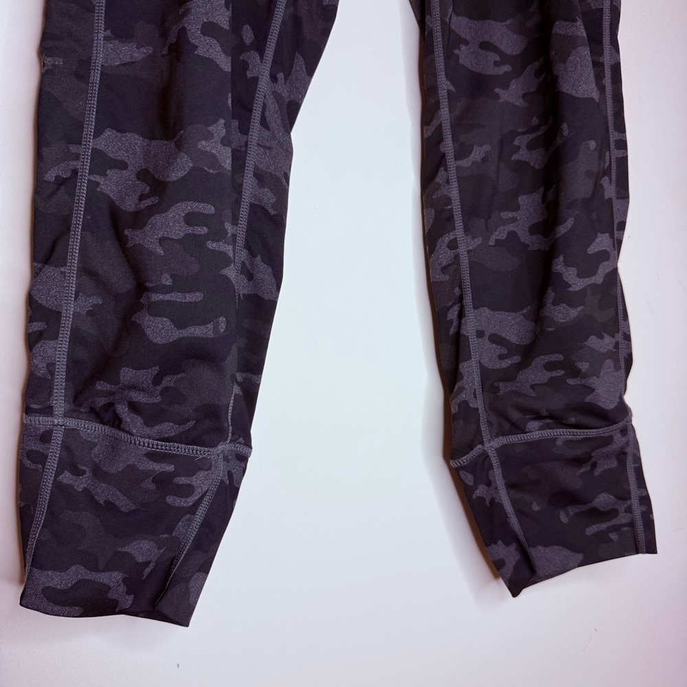 FABLETICS Maj Foldover Drawstring Waistband Pocket Camo Atheleisure Yoga Jogger - Picture 5 of 11